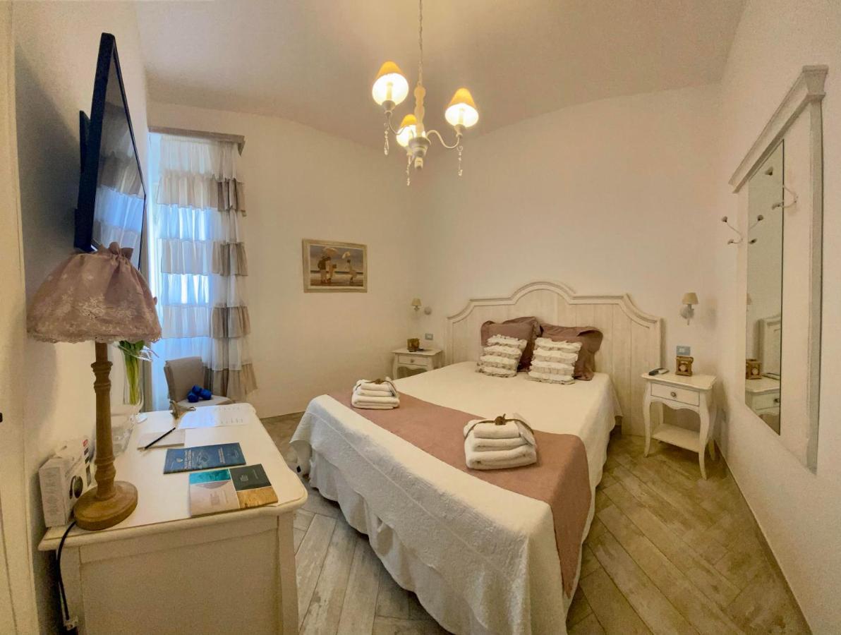 La Casa Di Ada E Gigi Vacanze 포르토 세자레오 외부 사진